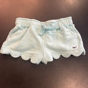 Vineyard Vines size 3T shorts